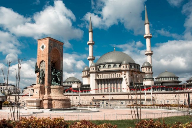 İstanbul Havalimanından Taksim'e Nasıl Gidilir? 4 Seçenek