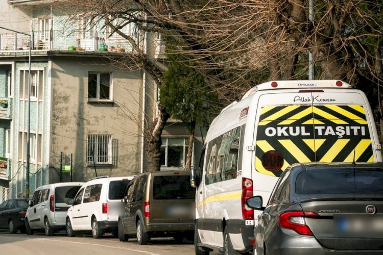 İstanbul Okul Servis Ücretleri 2026-2027: UKOME Tarifesi ve Hesaplama Örnekleri